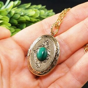 Медальон Кулон Малахит Зеленый овальный №2 antique gold