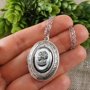 Медальон Камея Дама Гематитовая Черная Серая из стекла antique silver