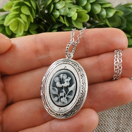 Медальон Кулон Камея Гибискус Цветок черно-белая antique silver
