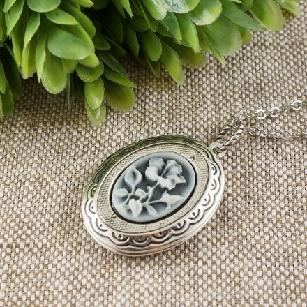 Медальон Кулон Камея Гибискус Цветок черно-белая antique silver