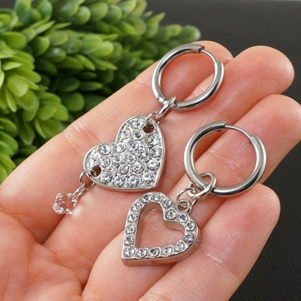 Серьги Кольца с Подвесками асимметричные Сердечки
